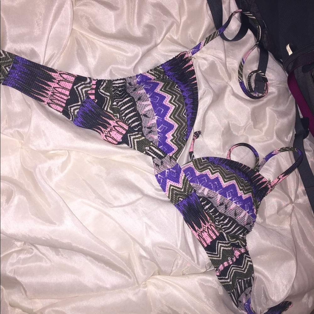 Bathing suit top